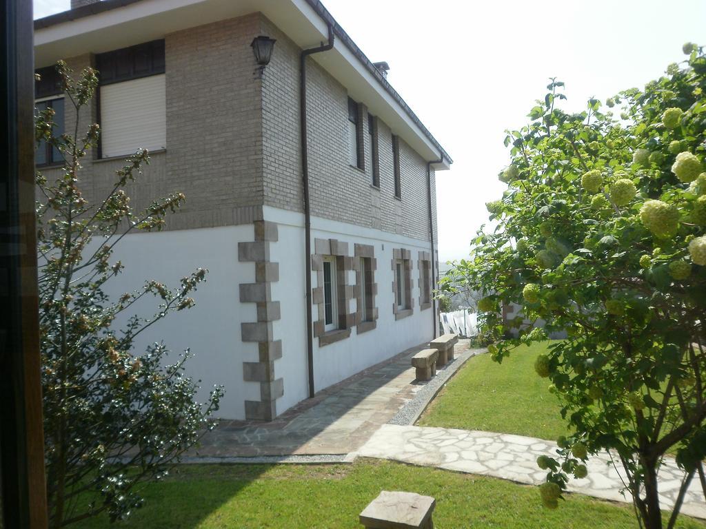 Pension Galimar San Vicente De La Barquera Room photo